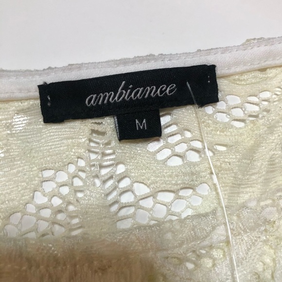 Women’s dress color white bodycon size medium - Picture 5 of 12